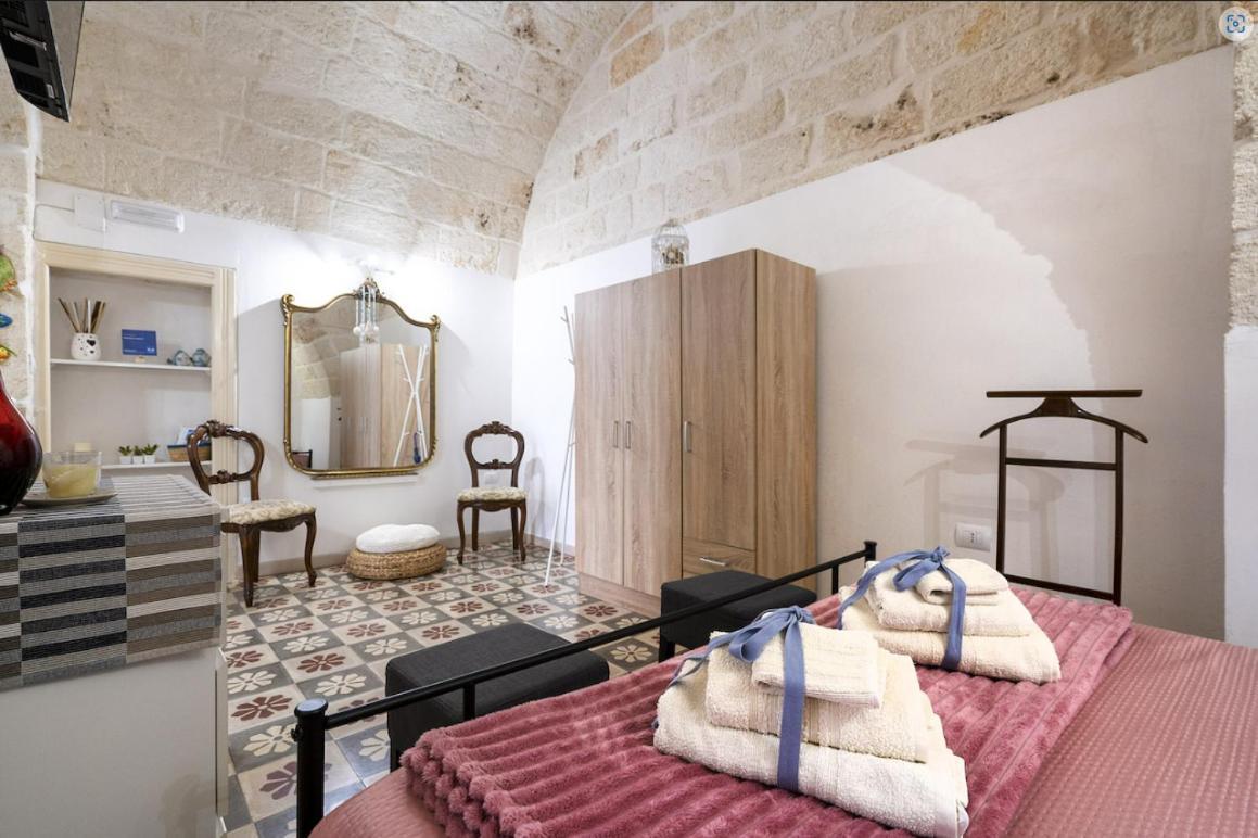 Chiarina Rooms 2 Поліньяно-а-Маре Екстер'єр фото